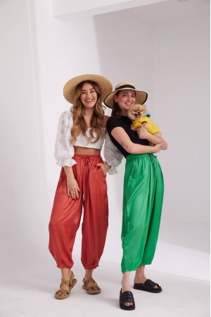 116995 TOPTAN YEŞİL PANTOLON