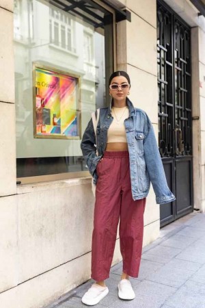 117001 burgundy TROUSERS