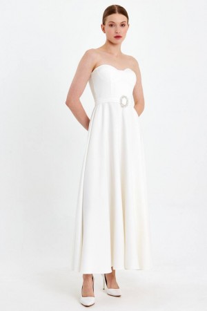 117642 TOPTAN BEYAZ ABİYE