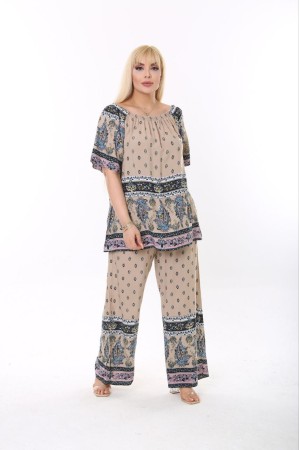 118261 TOPTAN DESENLİ PANTOLON TAKIM