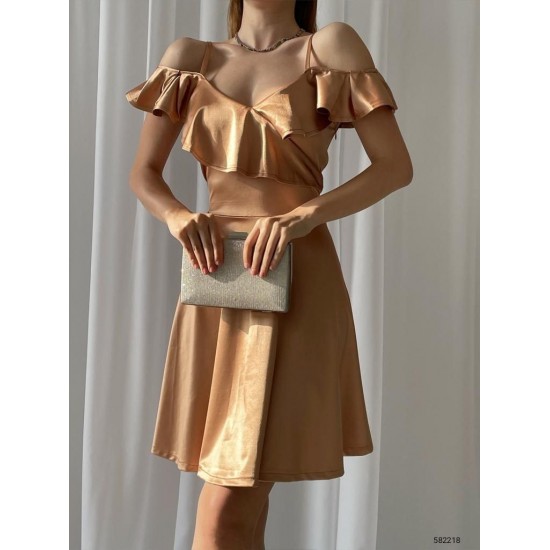 119104 gold Evening dress