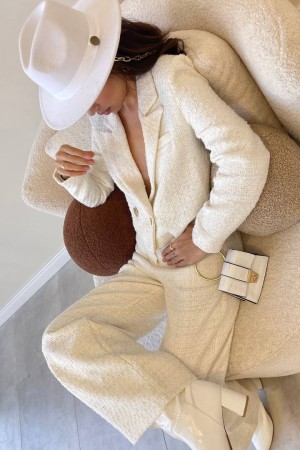 142004 ecru Pants suit
