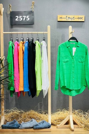 144299 GREEN SHIRT