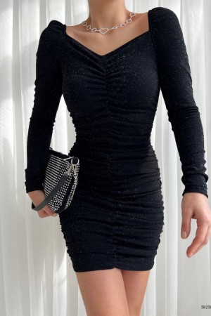 144739 TOPTAN SİYAH ELBİSE