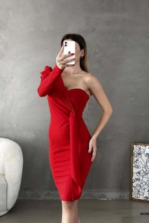 147972 TOPTAN KIRMIZI ELBİSE