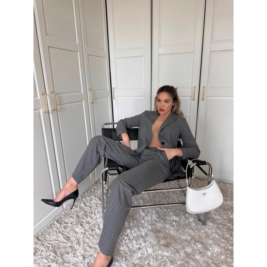 150040 TOPTAN ÇİZGİLİ PANTOLON TAKIM