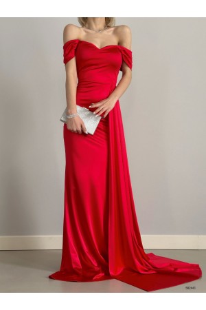 153690 TOPTAN KIRMIZI ELBİSE