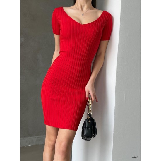 153914 TOPTAN KIRMIZI ELBİSE