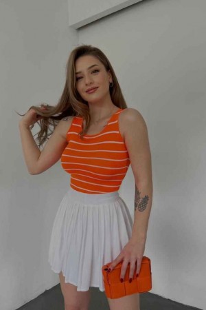 154213 TOPTAN ÇİZGİLİ CROP