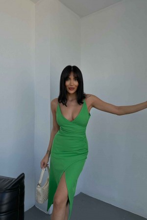 155315 TOPTAN YEŞİL ELBİSE