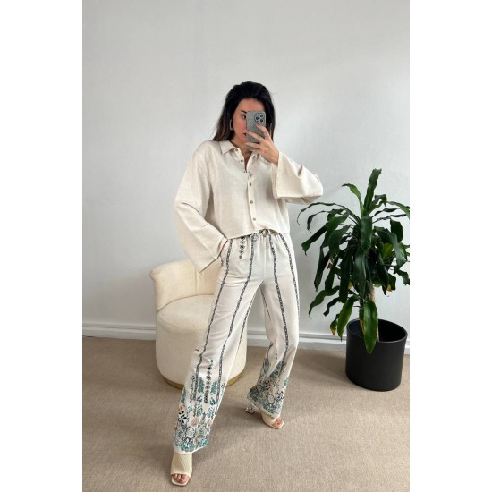 155948 patterned TROUSERS
