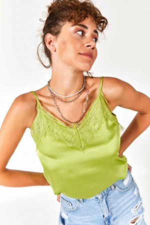 159618 TOPTAN YEŞİL ATLET