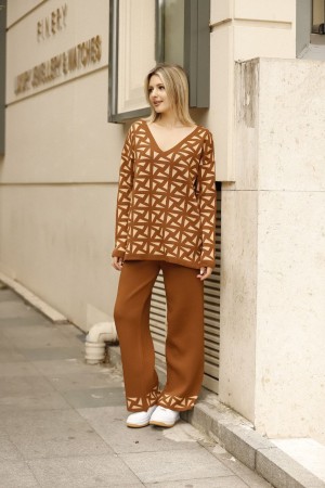175194 TOPTAN DESENLİ PANTOLON TAKIM