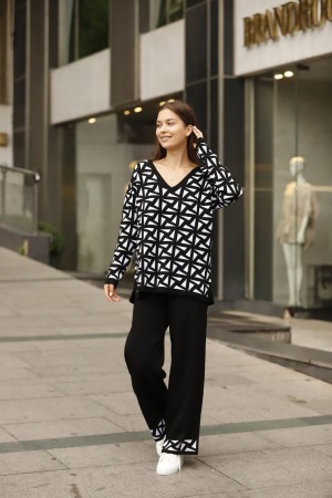 175195 TOPTAN DESENLİ PANTOLON TAKIM