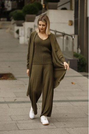 175200 TOPTAN HAKİ PANTOLON TAKIM