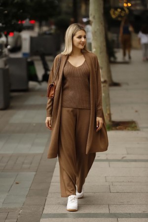 175201 floor Pants suit