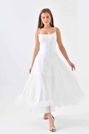 175723 white Evening dress