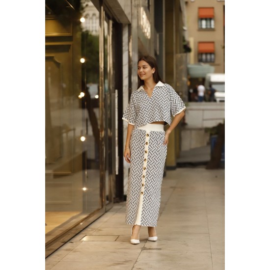 175729 patterned Skirt