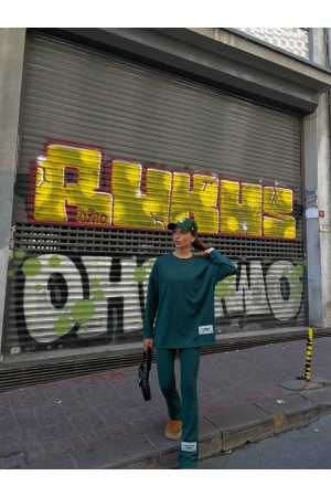 177090 TOPTAN YEŞİL EŞOFMAN TAKIM