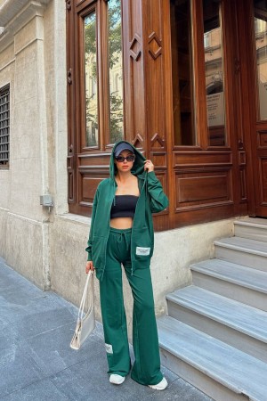 177091 TOPTAN YEŞİL EŞOFMAN TAKIM