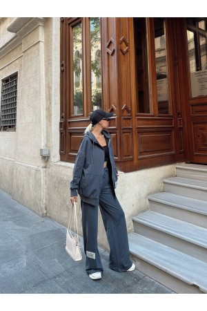 177094 TOPTAN GRİ EŞOFMAN TAKIM