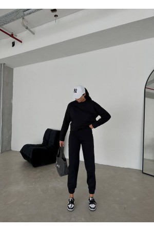 177621 TOPTAN SİYAH EŞOFMAN TAKIM