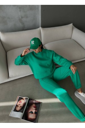 177622 TOPTAN YEŞİL EŞOFMAN TAKIM