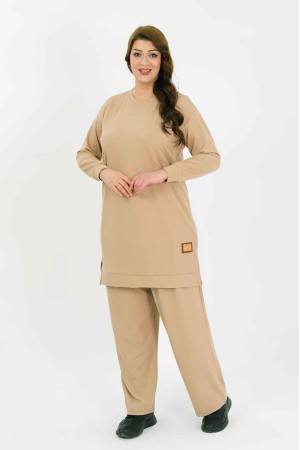 182373 TOPTAN BEJ EŞOFMAN TAKIM