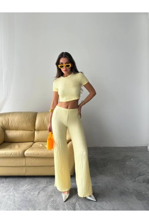182612 TOPTAN SARI PANTOLON TAKIM