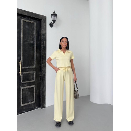 182721 TOPTAN SARI EŞOFMAN TAKIM