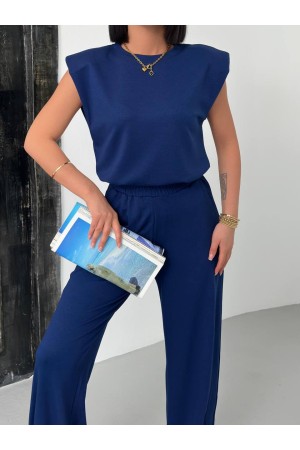 182731 TOPTAN LACİVERT EŞOFMAN TAKIM