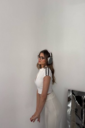 182777 TOPTAN BEYAZ CROP