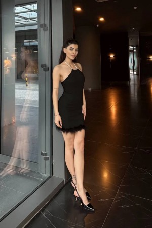 182952 black Evening dress