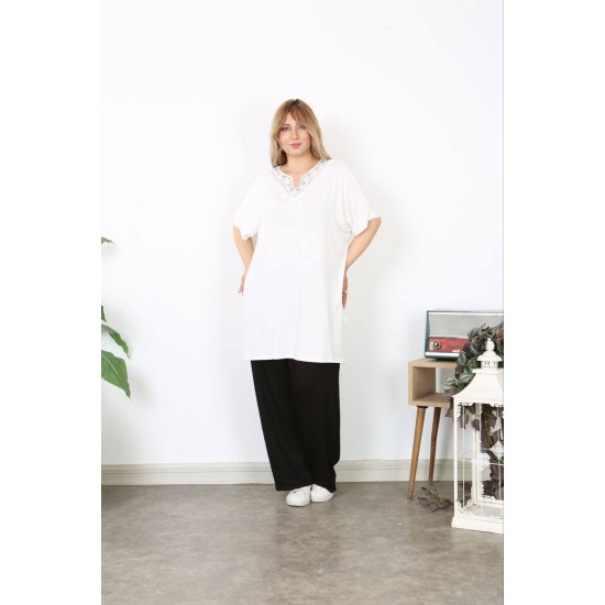 183492 TOPTAN BEYAZ BLUZ