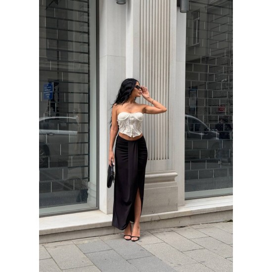 183998 TOPTAN SİYAH ETEK