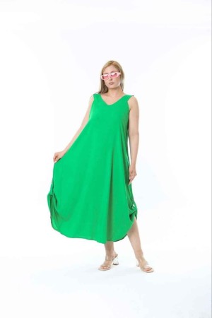 184116 GREEN DRESS