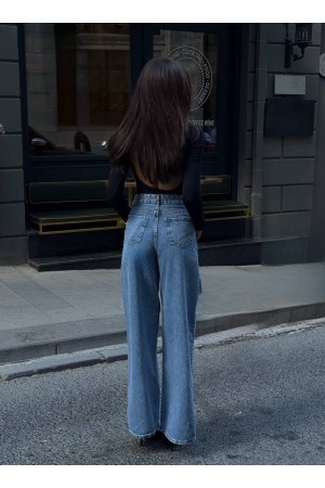 184499 BLUE JEANS