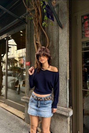 184621 "NAVY BLUE" BLOUSE