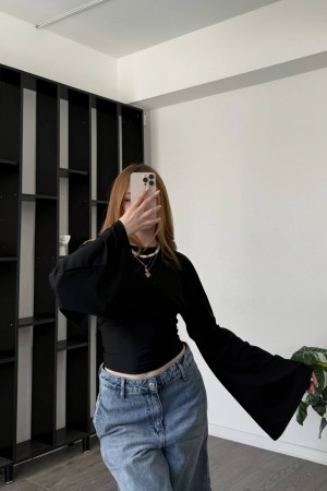 185124 SİYAH BLUZ