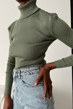 200188 TOPTAN YEŞİL KAZAK