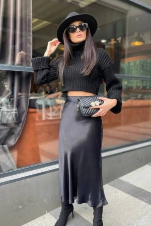 203192 TOPTAN SİYAH ETEK