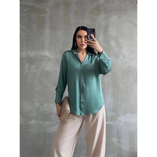 203208 Water is green SHIRT