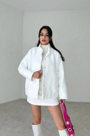 203247 white JACKET