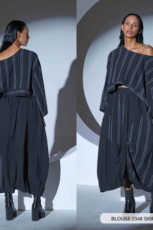 203295 TOPTAN SİYAH ETEK