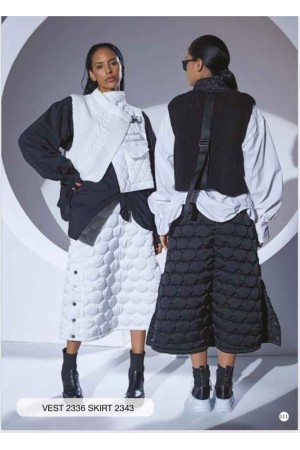 203317 TOPTAN SİYAH ETEK