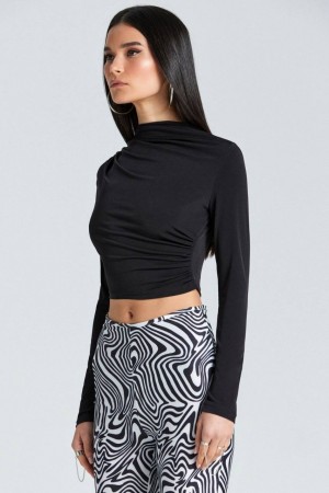 204284 TOPTAN SİYAH CROP