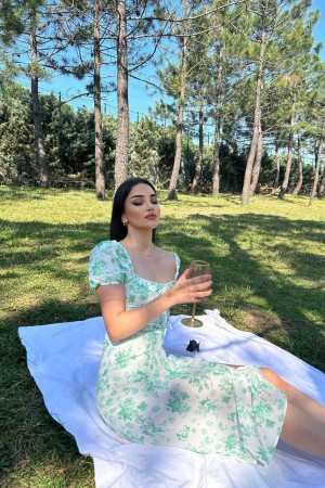 205223 patterned DRESS