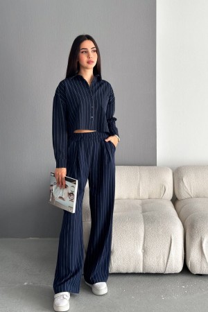 205340 Navy blue Pants suit