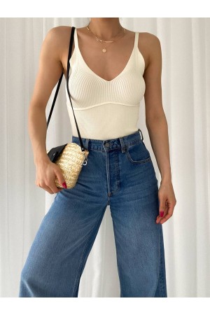 205358 TOPTAN BEYAZ ATLET