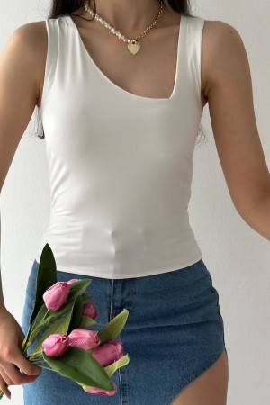 205381 TOPTAN BEYAZ ATLET